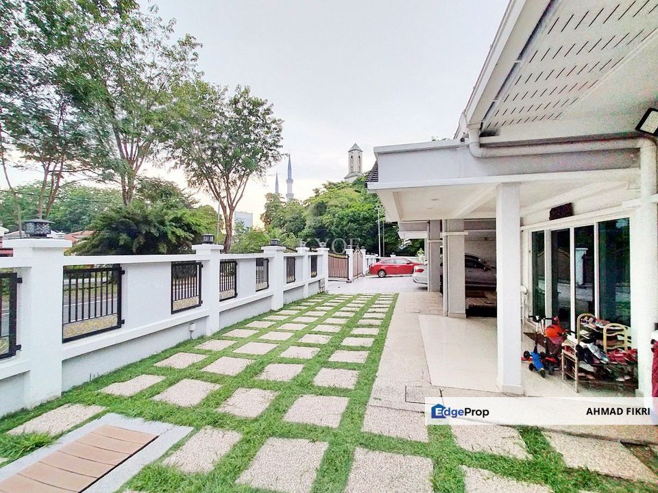 [ FULLY FURNISHED ] 2.5 Storey Bungalow Seksyen 10 Shah Alam Selangor, Selangor, Shah Alam