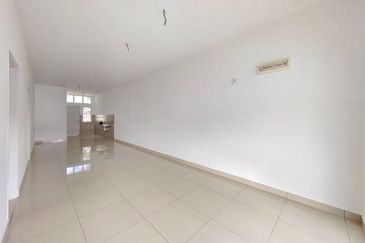 Albury at Mahkota Hills