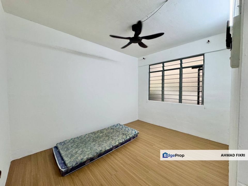 [ BLOK 9 ] [ LEVEL 12 ] Flat Desa Mentari Blok 9 Petaling Jaya Selangor, Selangor, Petaling Jaya