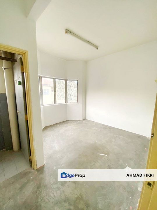 [ LEVEL 3 ] Apartment Taman Nilai Perdana Nilai Negeri Sembilan, Negeri Sembilan, Nilai
