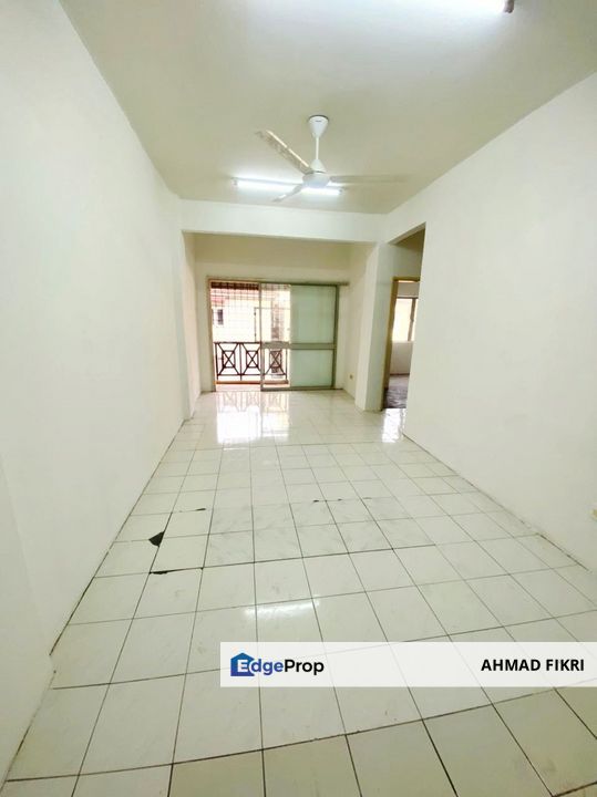 [ LEVEL 3 ] Apartment Taman Nilai Perdana Nilai Negeri Sembilan, Negeri Sembilan, Nilai