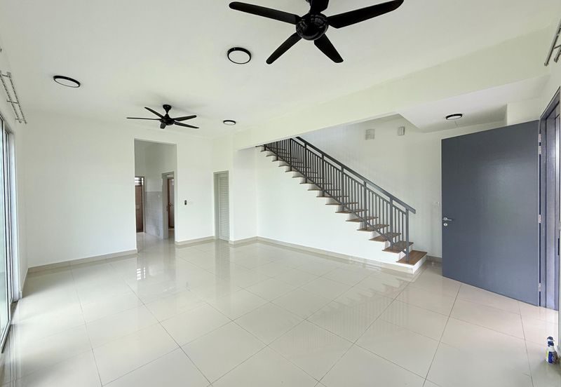 Laman Mawar @ Kota Seriemas