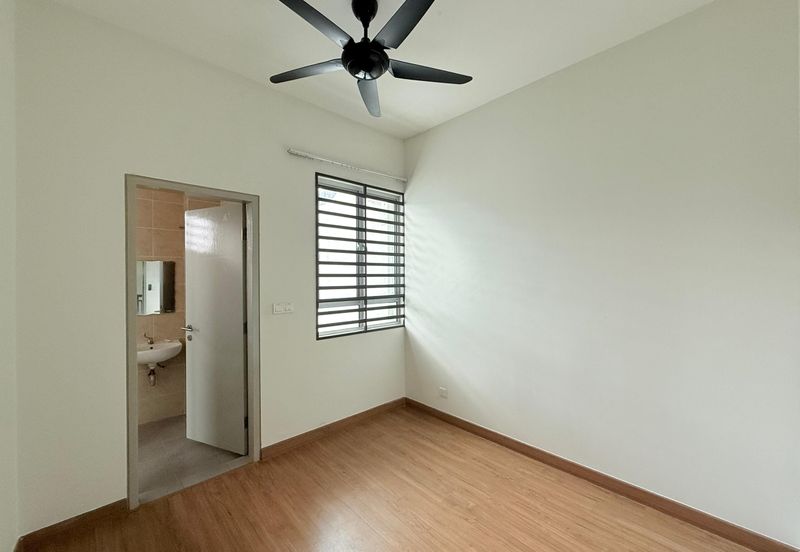 Laman Mawar @ Kota Seriemas