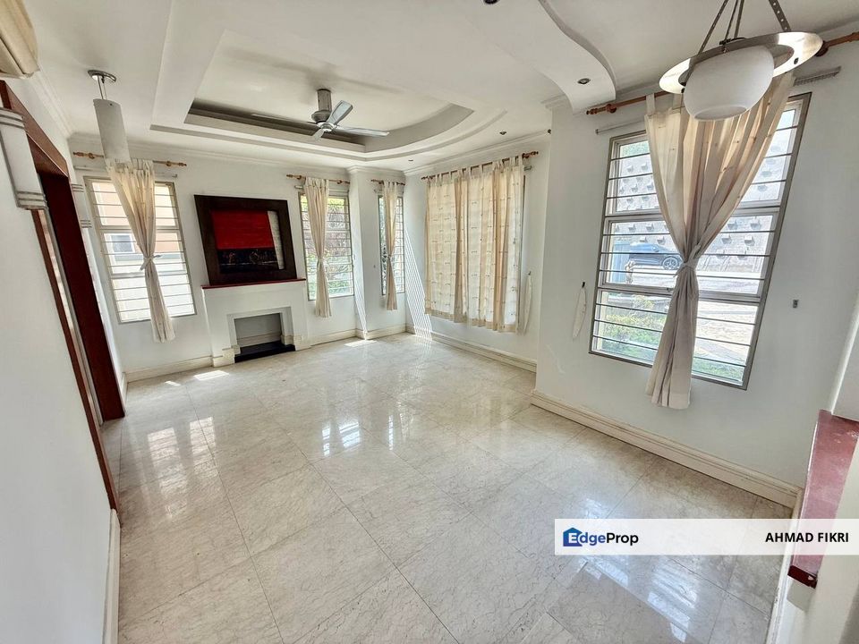 [ 6500 sqft ] Double Storey Bungalow Taman Bukit Saga Shah Alam, Selangor, Shah Alam