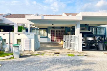 Albury at Mahkota Hills