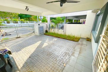 Albury at Mahkota Hills