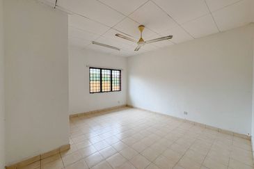 Taman Alam Megah, Seksyen 28