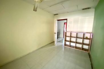 Jalan Gembala Satu 19/9A