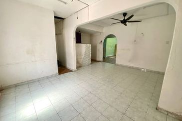 Jalan Gembala Satu 19/9A