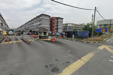 Rumah Pangsa Impian, Bandar Saujana Putra