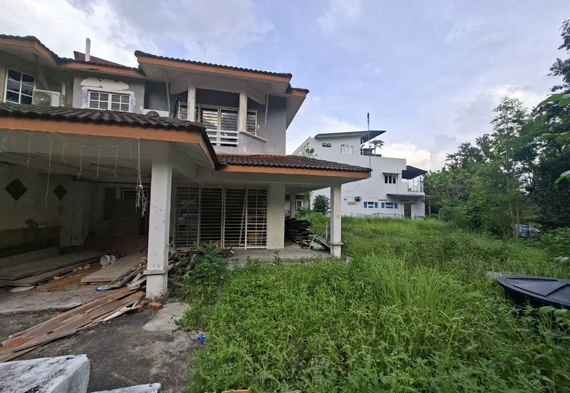 Taman Saujana Puchong