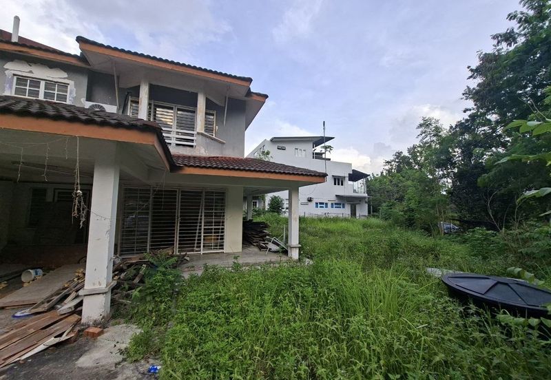 Taman Saujana Puchong