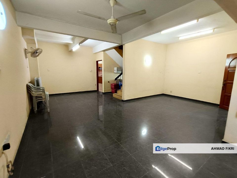 Taman Sri Jelok [ FACING OPEN ] Double Storey Terrace House Kajang Selangor, Selangor, Kajang
