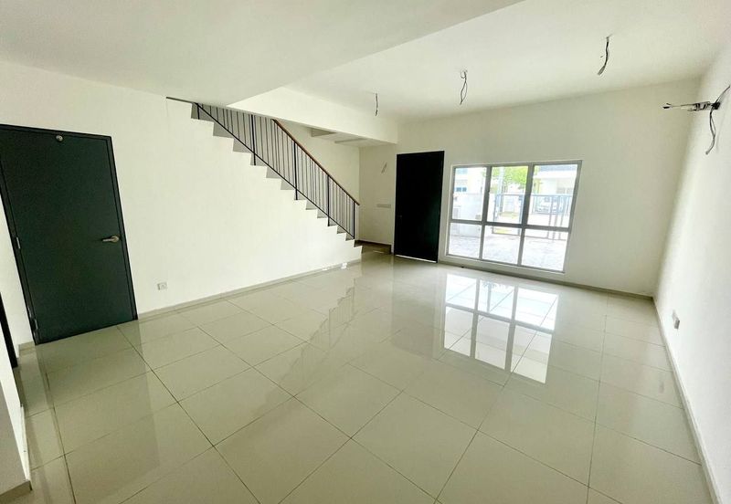 Casa Wood @ Cybersouth