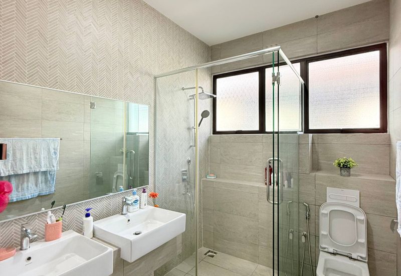 The Mulia Residences CyberjayaThree Storey Terrace House 