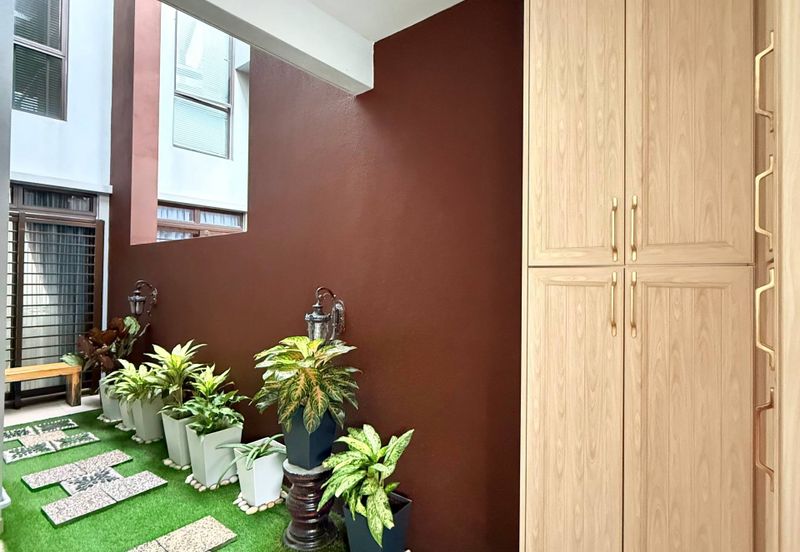 The Mulia Residences CyberjayaThree Storey Terrace House 