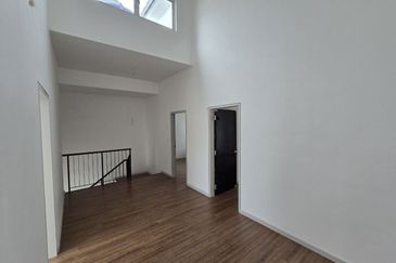 Verna Lake Villas @ Serene Heights