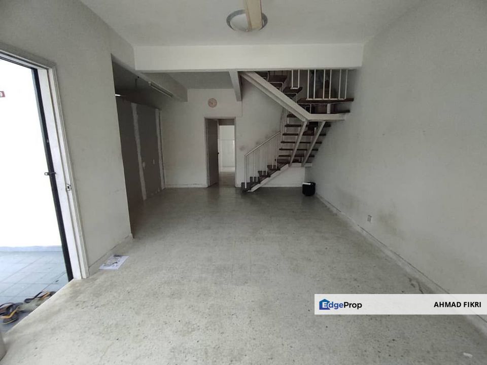 Taman Kelab Ukay Double Storey Terrace House Ukay Perdana Bukit Antarabangsa, Selangor, Ulu Kelang