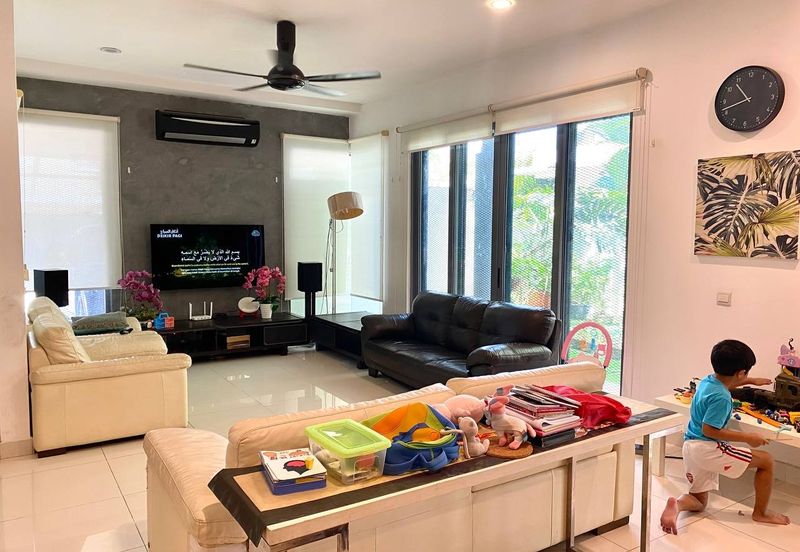 Bangi Lakehill Villas