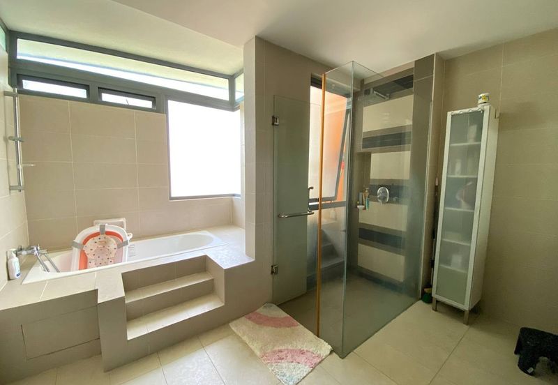 Bangi Lakehill Villas