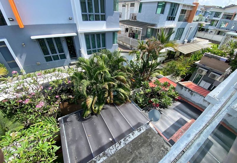 Bangi Lakehill Villas