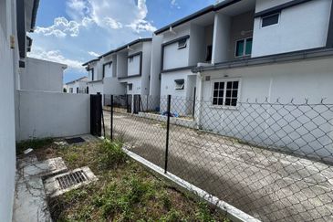 Verna Lake Villas @ Serene Heights