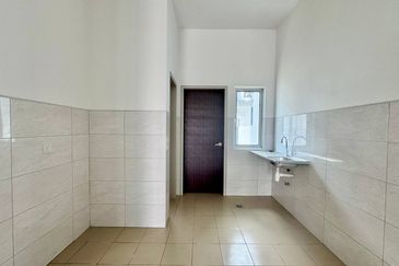 Verna Lake Villas @ Serene Heights