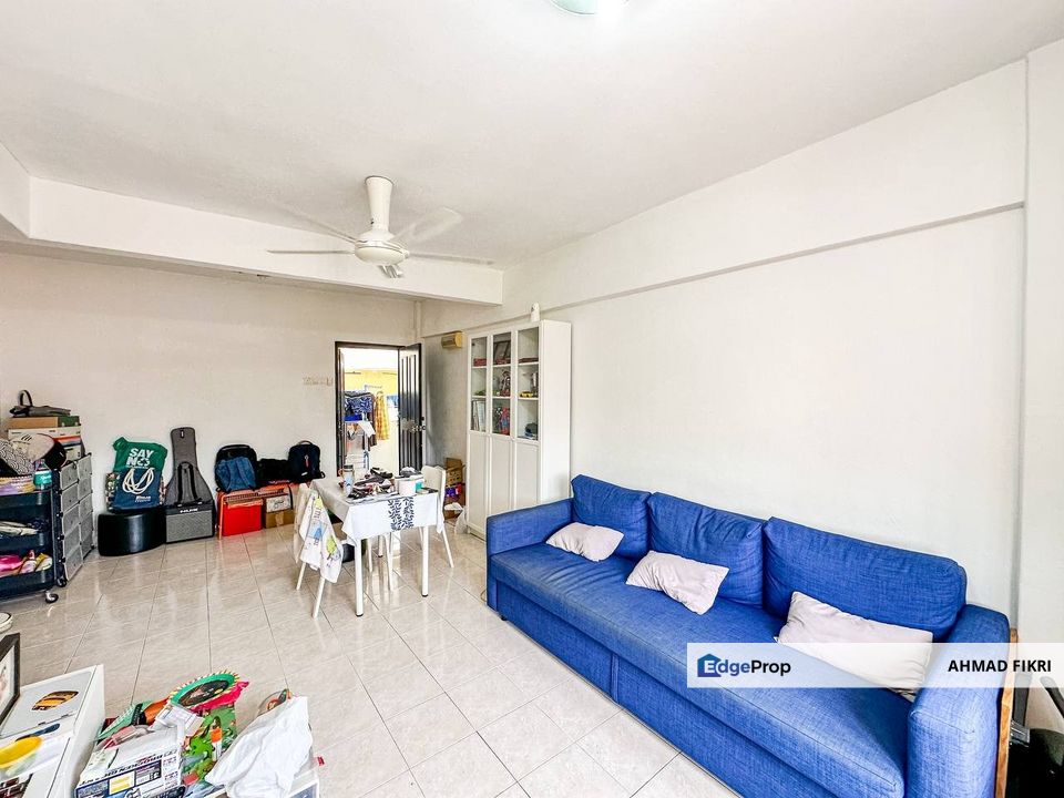 Pangsapuri Carlina [ CORNER UNIT ] [ WITH LIFT ]  Seksyen 5 Kota Damansara, Selangor, Kota Damansara