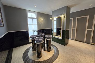 Tuan 2egacy (Tuan Residency 2)