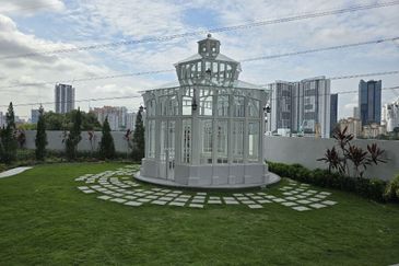 Tuan 2egacy (Tuan Residency 2)