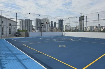 Tuan 2egacy (Tuan Residency 2)