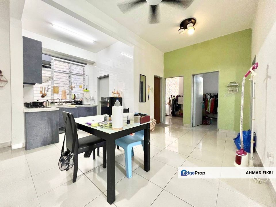 Casa Dahlia Apartment [ GROUND FLOOR ] [ CORNER UNIT ] Bandar Baru Salak Tinggi Sepang, Selangor, Sepang