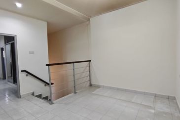 Laman Kenanga @ Nilai Impian