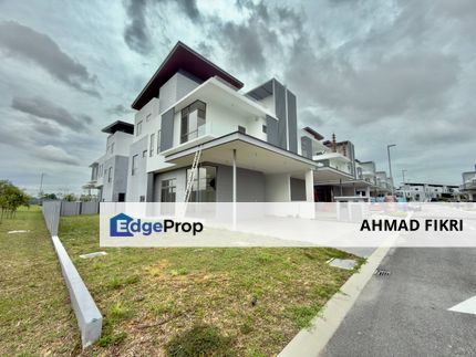 Broadleaf Residences Taman Alam Kemuning [ END LOT ] Semi Detached Three Storey House Kota Kemuning Shah Alam Selangor, Selangor, Shah Alam