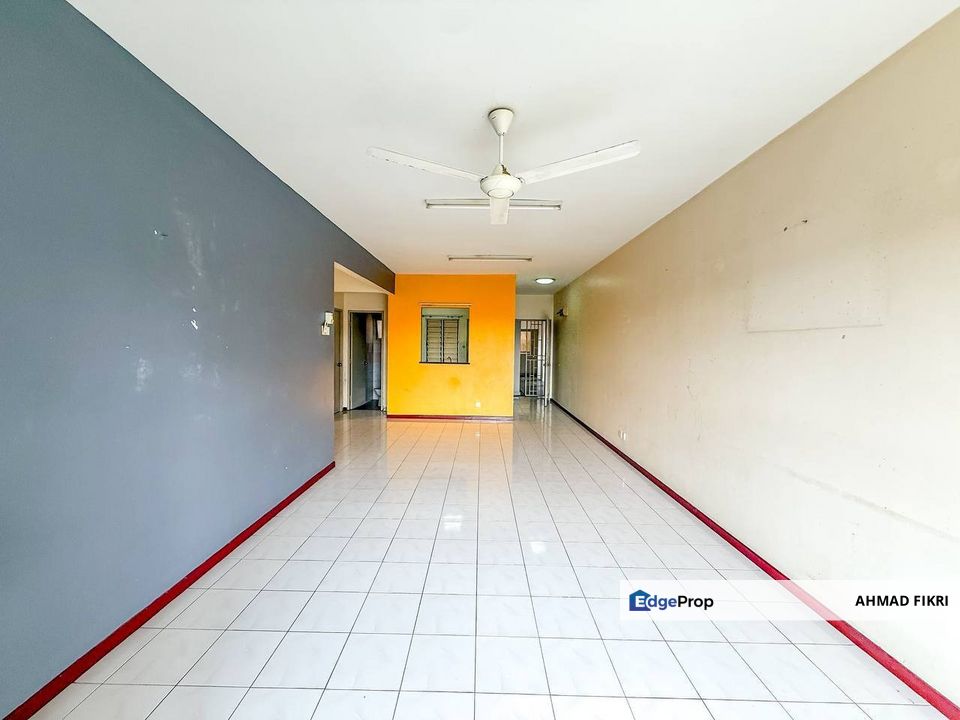 Tiara Intan Condominium Taman Bukit Indah Ampang, Selangor, Ampang