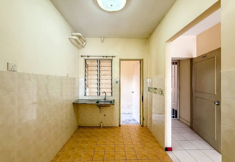 Kondominium Tiara Intan, Taman Bukit Indah