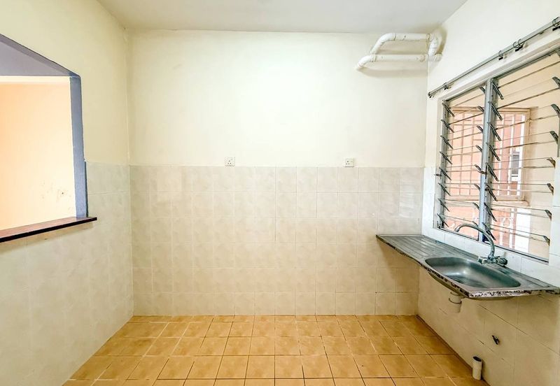 Kondominium Tiara Intan, Taman Bukit Indah