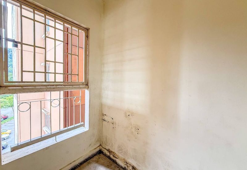 Kondominium Tiara Intan, Taman Bukit Indah