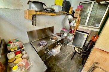 Jalan Setia Perdana BB U13/BD