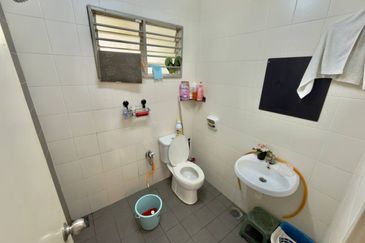 Jalan Setia Perdana BB U13/BD