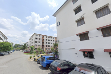 Pangsapuri Baiduri, Bandar Tasik Kesuma