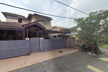 AU 1 (Datuk Keramat)