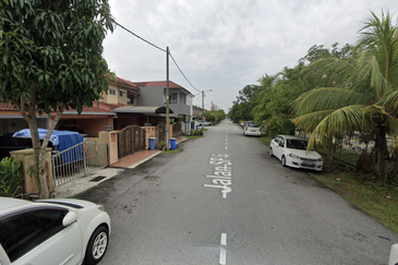 Jalan SP 6 @ Bandar Saujana Putra