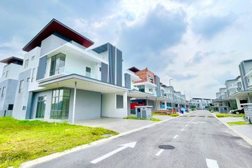 Broadleaf Residences, Hometree