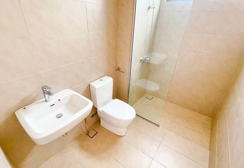 Broadleaf Residences, Hometree