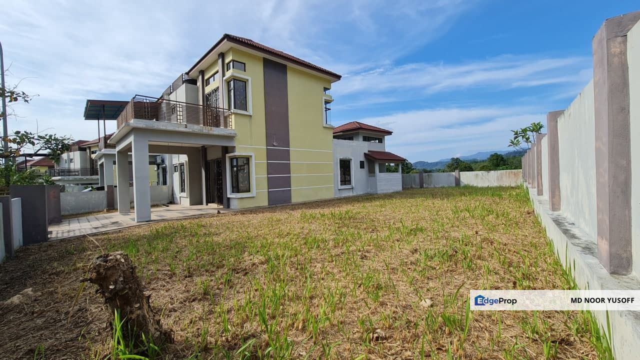 1.5 Storey Terrace @ Tmn Nusa Intan SENAWANG for Sale @RM680,000 By MD ...