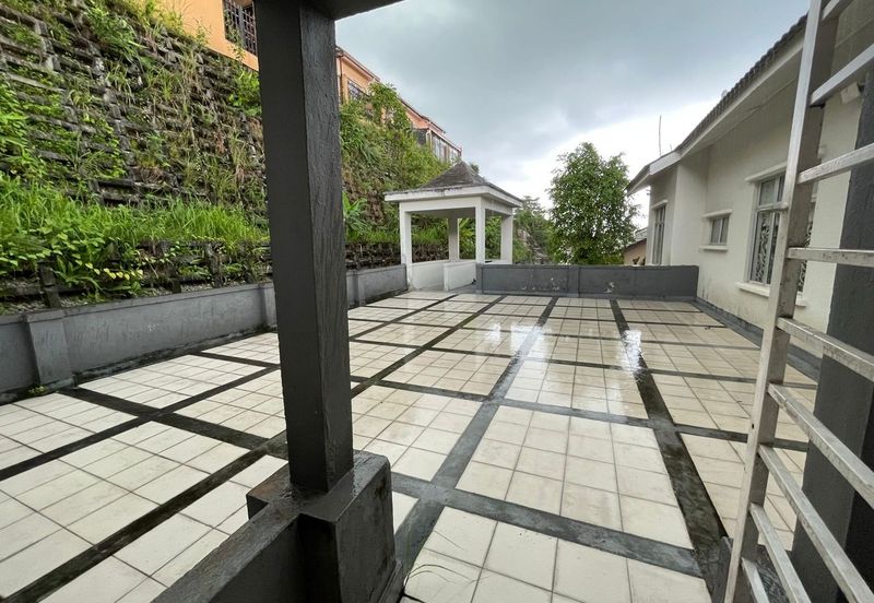 Jalan Ukay Perdana 3/2