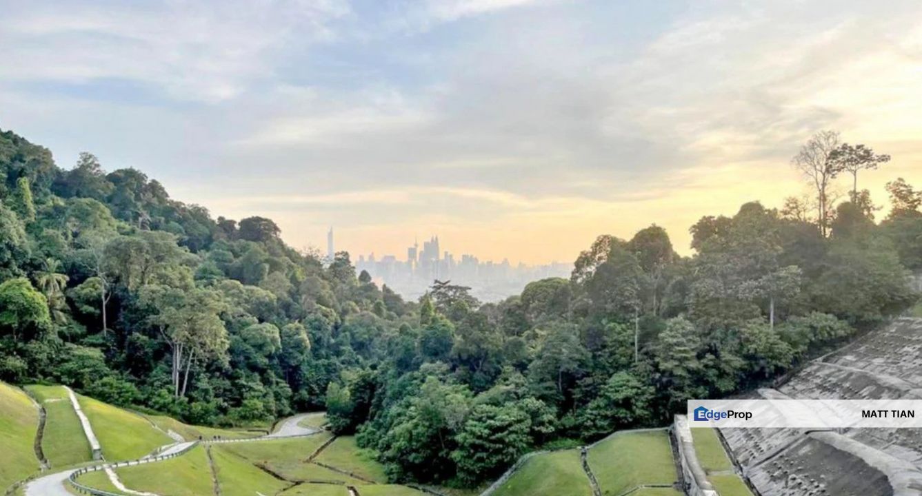 Taman Bukit Mewah at Ampang with modern English design facing greenery, Selangor, Ulu Kelang