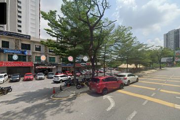 Hedgeford Sec 10 Wangsa Maju Ground Floor Shop Facing Mainroad 