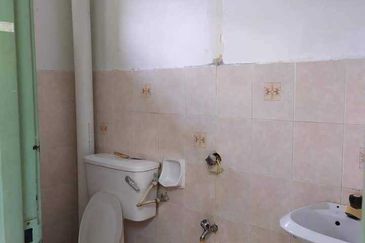 Unit Corner Fasa 2 Puncak Alam